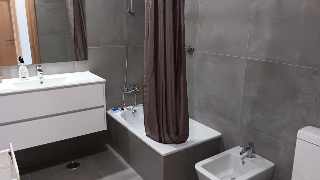Apartamentos Naturalis Вила Нова де Милфонтеш Екстериор снимка