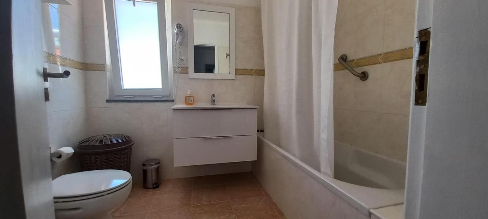 Apartamentos Naturalis Вила Нова де Милфонтеш Екстериор снимка